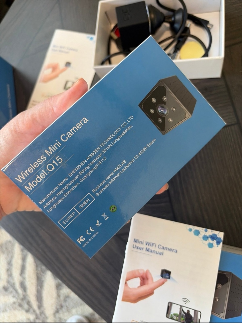 Two Wireless Mini Cameras - Picture 5 of 5